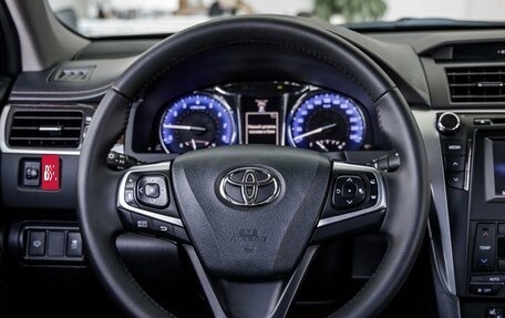 Toyota Camry, 2017 год, 2 248 000 рублей, 18 фотография