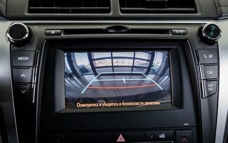 Toyota Camry, 2017 год, 2 248 000 рублей, 24 фотография
