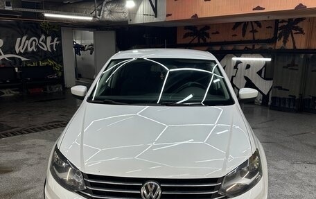 Volkswagen Polo VI (EU Market), 2018 год, 980 000 рублей, 2 фотография