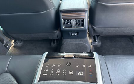 Toyota Camry, 2018 год, 3 250 000 рублей, 9 фотография