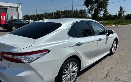 Toyota Camry, 2018 год, 3 250 000 рублей, 3 фотография