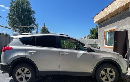 Toyota RAV4, 2013 год, 1 700 000 рублей, 5 фотография
