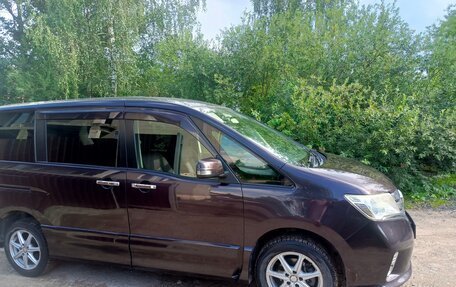 Nissan Serena IV, 2011 год, 1 080 000 рублей, 12 фотография