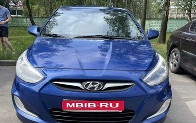 Hyundai Solaris II рестайлинг, 2013 год, 750 000 рублей, 1 фотография