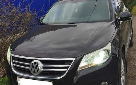 Volkswagen Tiguan I, 2010 год, 1 000 000 рублей, 1 фотография