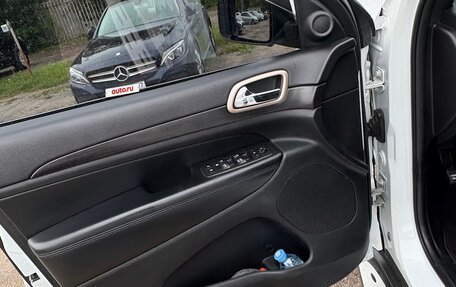 Jeep Grand Cherokee, 2013 год, 2 100 000 рублей, 8 фотография