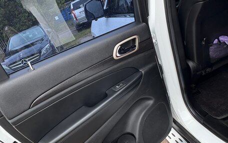 Jeep Grand Cherokee, 2013 год, 2 100 000 рублей, 9 фотография