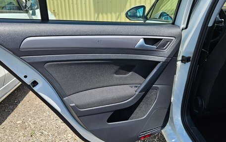 Volkswagen Golf VII, 2014 год, 900 000 рублей, 7 фотография