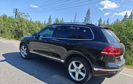 Volkswagen Touareg III, 2015 год, 3 200 000 рублей, 4 фотография