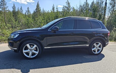 Volkswagen Touareg III, 2015 год, 3 200 000 рублей, 3 фотография