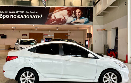 Hyundai Solaris II рестайлинг, 2013 год, 549 000 рублей, 4 фотография