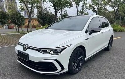 Volkswagen Golf VIII, 2022 год, 2 255 000 рублей, 1 фотография