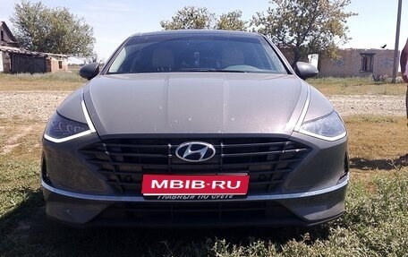 Hyundai Sonata VIII, 2022 год, 3 000 000 рублей, 1 фотография