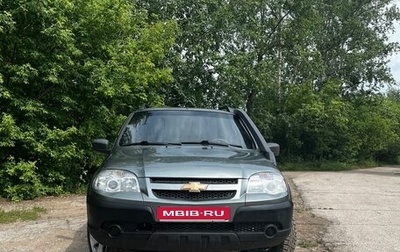 Chevrolet Niva I рестайлинг, 2017 год, 725 000 рублей, 1 фотография