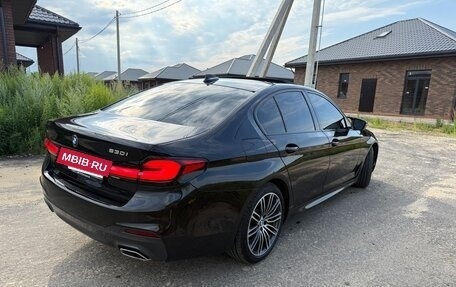 BMW 5 серия, 2018 год, 2 870 000 рублей, 2 фотография