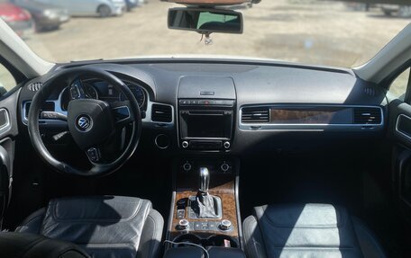 Volkswagen Touareg III, 2014 год, 2 350 000 рублей, 14 фотография