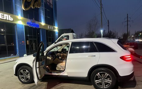 Mercedes-Benz GLC, 2016 год, 2 500 000 рублей, 14 фотография