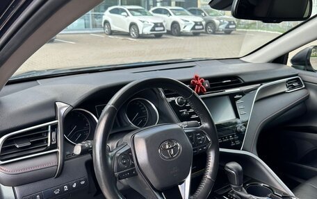 Toyota Camry, 2020 год, 3 070 000 рублей, 11 фотография