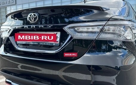 Toyota Camry, 2020 год, 3 070 000 рублей, 15 фотография