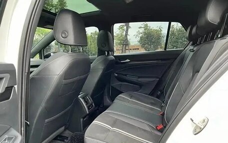Volkswagen Golf VIII, 2022 год, 2 255 000 рублей, 9 фотография