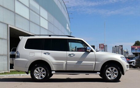 Mitsubishi Pajero IV, 2021 год, 3 930 000 рублей, 4 фотография