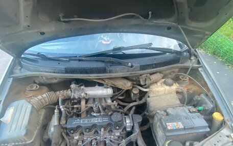 Chevrolet Aveo III, 2005 год, 235 000 рублей, 6 фотография