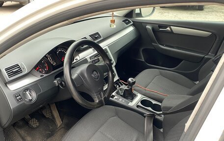 Volkswagen Passat B7, 2012 год, 800 000 рублей, 3 фотография
