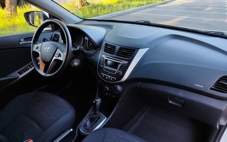 Hyundai Solaris II рестайлинг, 2015 год, 990 000 рублей, 14 фотография
