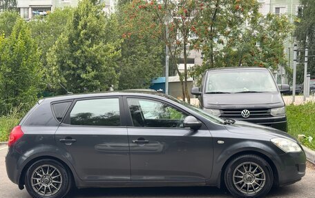 KIA cee'd I рестайлинг, 2008 год, 600 000 рублей, 3 фотография