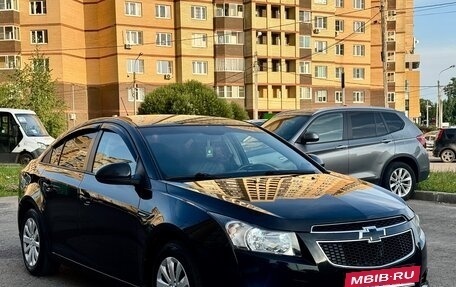 Chevrolet Cruze II, 2012 год, 819 999 рублей, 2 фотография
