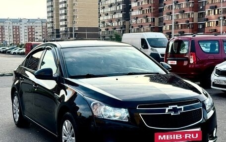 Chevrolet Cruze II, 2012 год, 819 999 рублей, 17 фотография