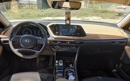 Hyundai Sonata VIII, 2022 год, 3 000 000 рублей, 5 фотография