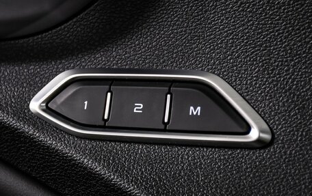 Geely Tugella FY11, 2023 год, 2 649 000 рублей, 19 фотография