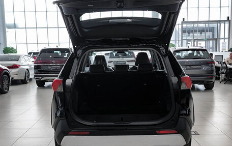 Toyota RAV4, 2024 год, 3 899 000 рублей, 10 фотография