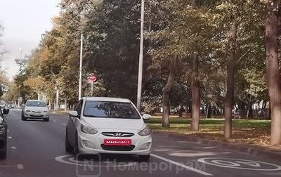 Hyundai Solaris II рестайлинг, 2014 год, 130 000 рублей, 1 фотография