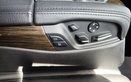 BMW 7 серия, 2014 год, 1 620 000 рублей, 14 фотография