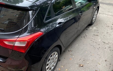 Hyundai i30 II рестайлинг, 2013 год, 800 000 рублей, 5 фотография