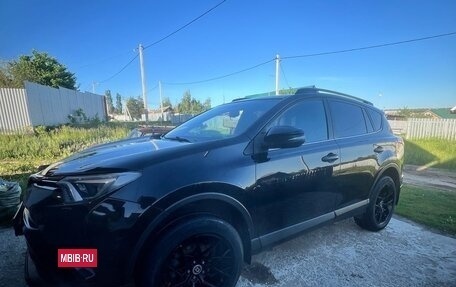 Toyota RAV4, 2019 год, 2 600 000 рублей, 5 фотография