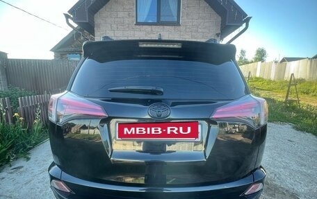Toyota RAV4, 2019 год, 2 600 000 рублей, 3 фотография