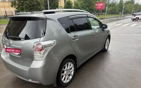 Toyota Verso I, 2012 год, 970 000 рублей, 3 фотография