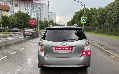 Toyota Verso I, 2012 год, 970 000 рублей, 4 фотография