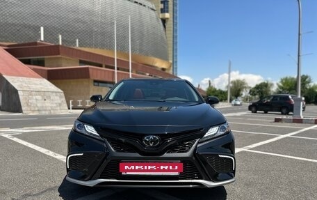 Toyota Camry, 2021 год, 3 200 000 рублей, 3 фотография