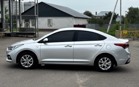 Hyundai Solaris II рестайлинг, 2017 год, 1 350 000 рублей, 3 фотография
