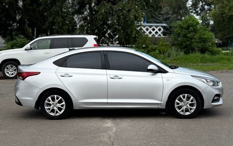 Hyundai Solaris II рестайлинг, 2017 год, 1 350 000 рублей, 5 фотография