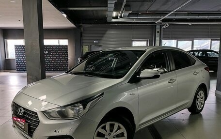 Hyundai Solaris II рестайлинг, 2017 год, 1 078 000 рублей, 1 фотография