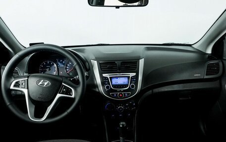 Hyundai Solaris II рестайлинг, 2012 год, 778 500 рублей, 7 фотография