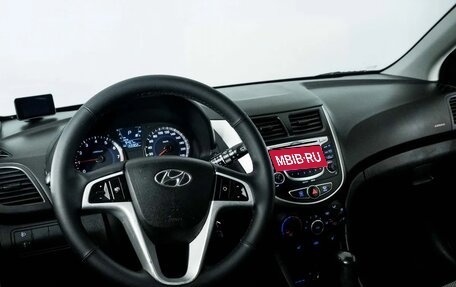 Hyundai Solaris II рестайлинг, 2012 год, 778 500 рублей, 6 фотография
