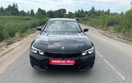 BMW 3 серия, 2020 год, 2 550 000 рублей, 5 фотография