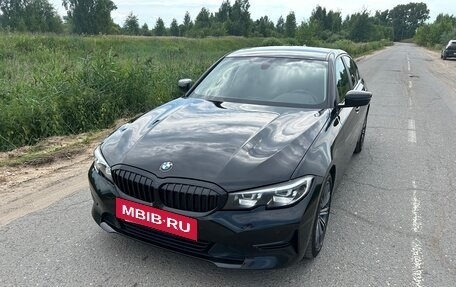 BMW 3 серия, 2020 год, 2 550 000 рублей, 17 фотография