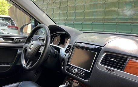 Volkswagen Touareg III, 2010 год, 1 333 300 рублей, 15 фотография